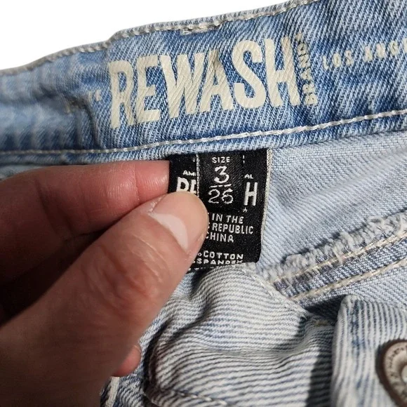 Rewash Super High Rise Distressed Denim Shorts Light Wash Size 3 / 26 Cut offs - Picture 2 of 8